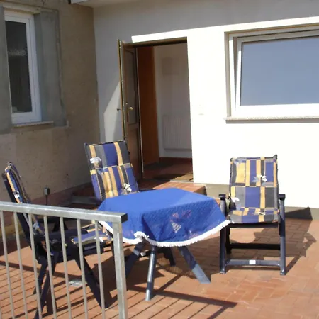 Tasteful Apartment In Rerik Germany With Garden Eksteriør billede