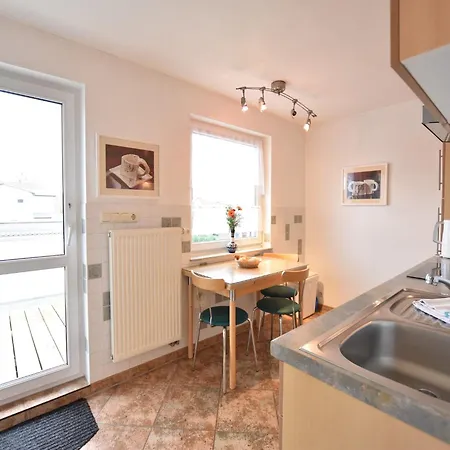 Tasteful Apartment In Rerik Germany With Garden Eksteriør billede