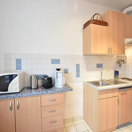 Tasteful Apartment In Rerik Germany With Garden Eksteriør billede