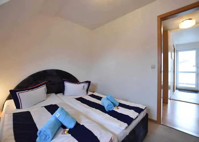 Tasteful Apartment in Rerik Germany with Garden